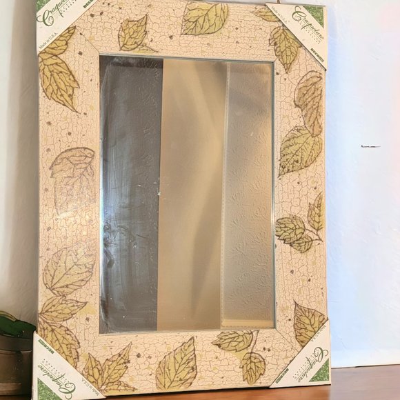 Vintage Fossil Leaves Frame 18”x24” Craquelure Collection Deco Mirror